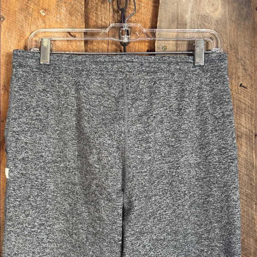 Vuori Gray Women’s Track Pants - Picture 6 of 11